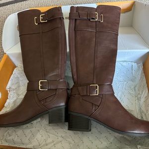 Beautiful Brown Boots size 7 1/5 M